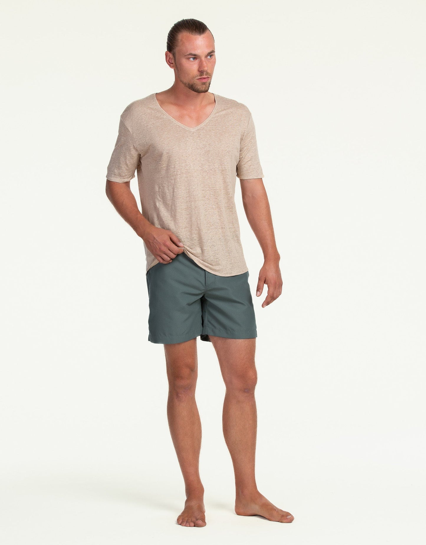 V-NECK LINEN SAND