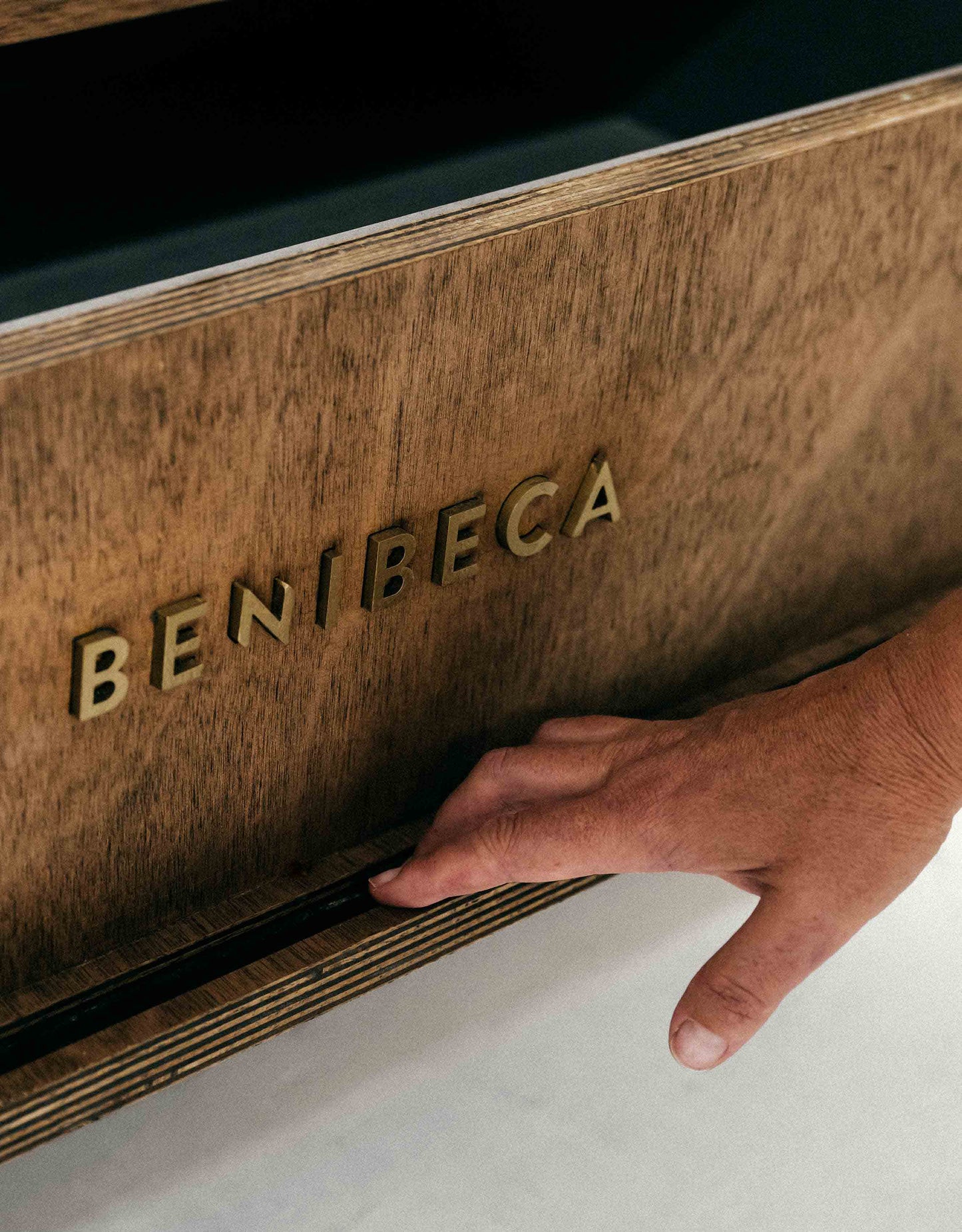 Benibeca Display Cube