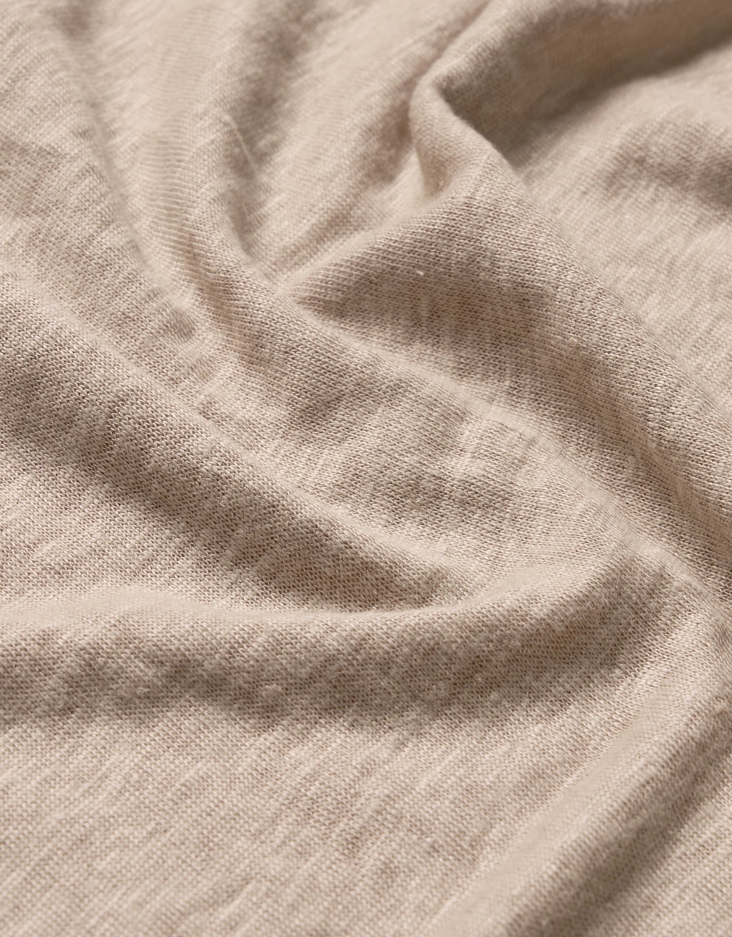C-NECK LINEN SAND